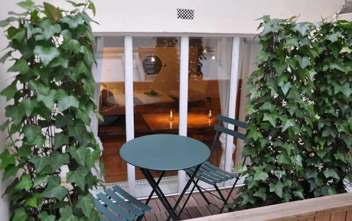 Apartment Caprice Amour